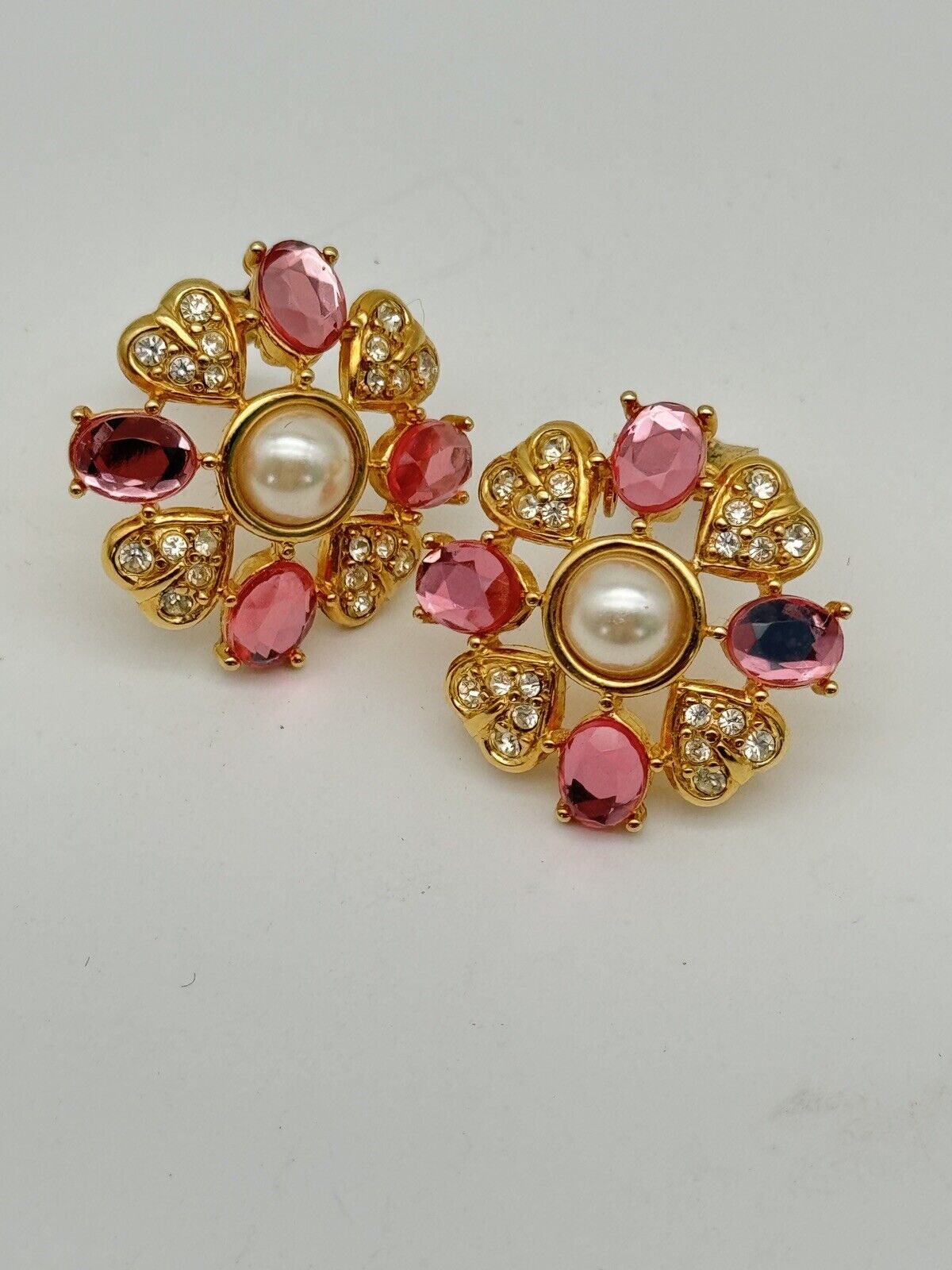 Vintage SIGNED Deidre Hall Pink Rhinestone Earrings Hearts Goldtone Faux Pearl