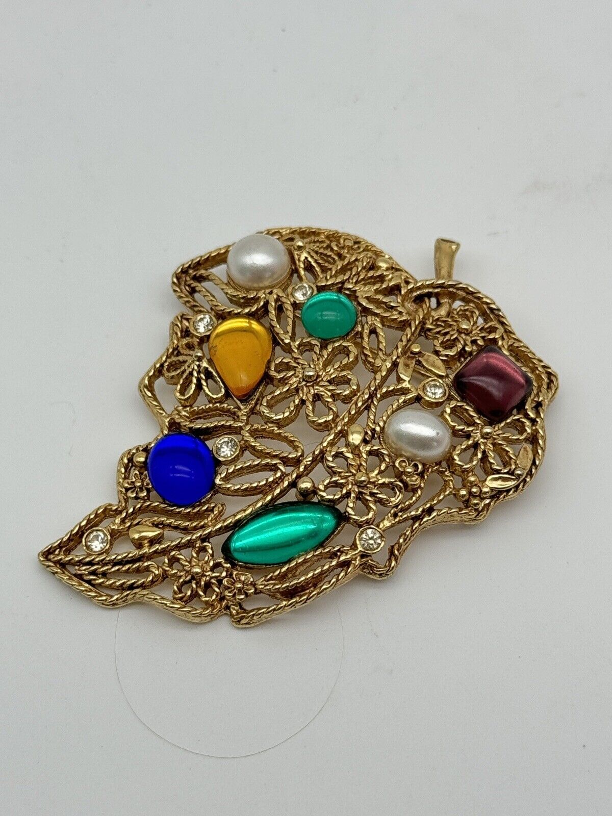 Vintage LEAF Design Brooch Goldtone Cabochon Rhinestone