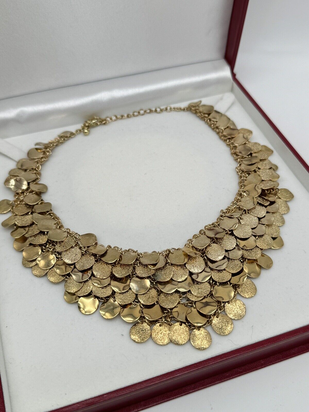 Vintage Fish Scale Goldtone Bib Necklace 18” ESTATE FIND