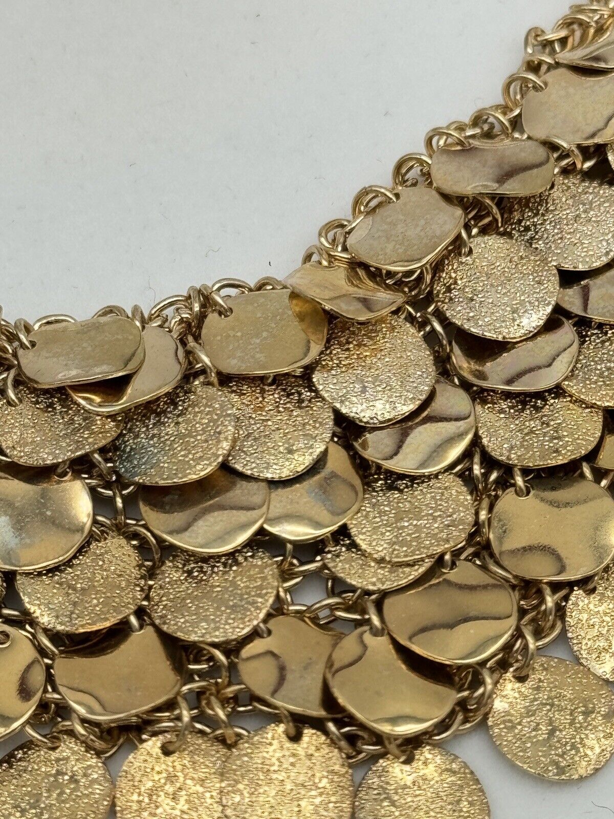 Vintage Fish Scale Goldtone Bib Necklace 18” ESTATE FIND