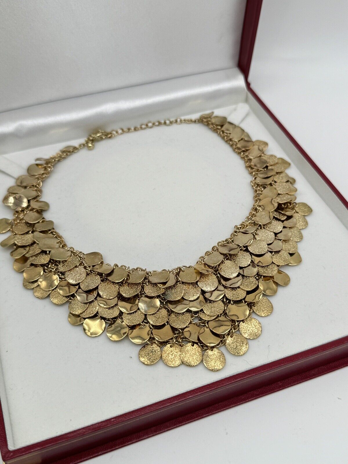 Vintage Fish Scale Goldtone Bib Necklace 18” ESTATE FIND