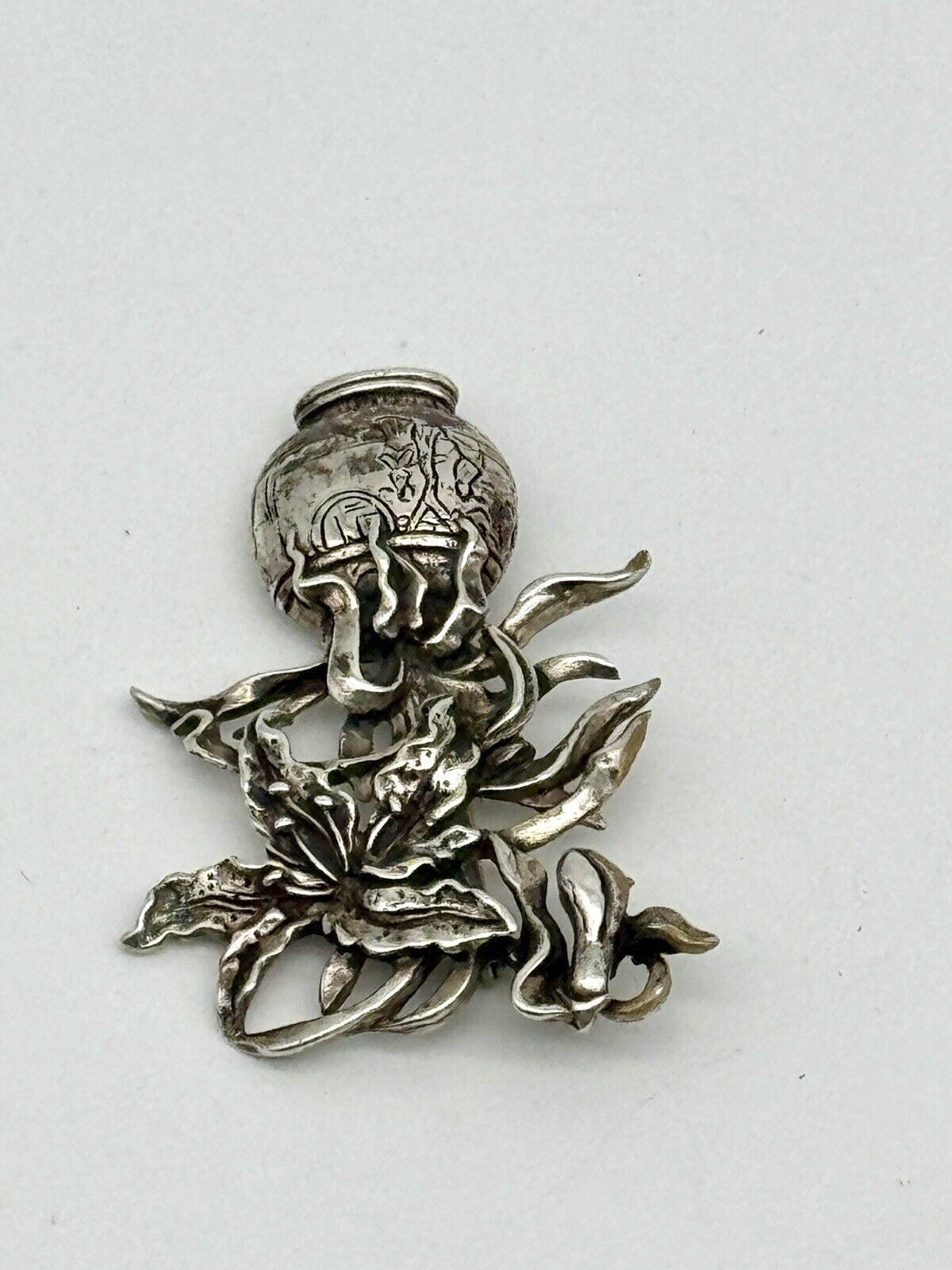 STERLING 925 Museum Of Fine Arts Lilies In Vase Brooch Asian Theme SIGNED MFA