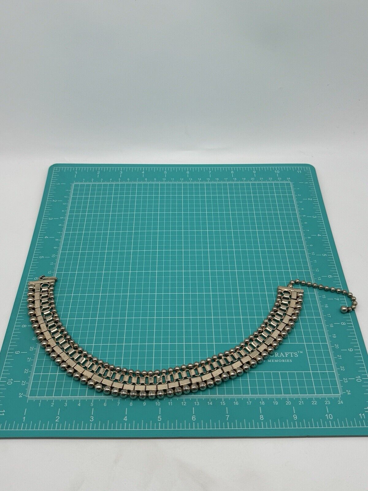 McClelland BARCLAY Signed Vintage Designer Choker Chain Necklace Goldtone