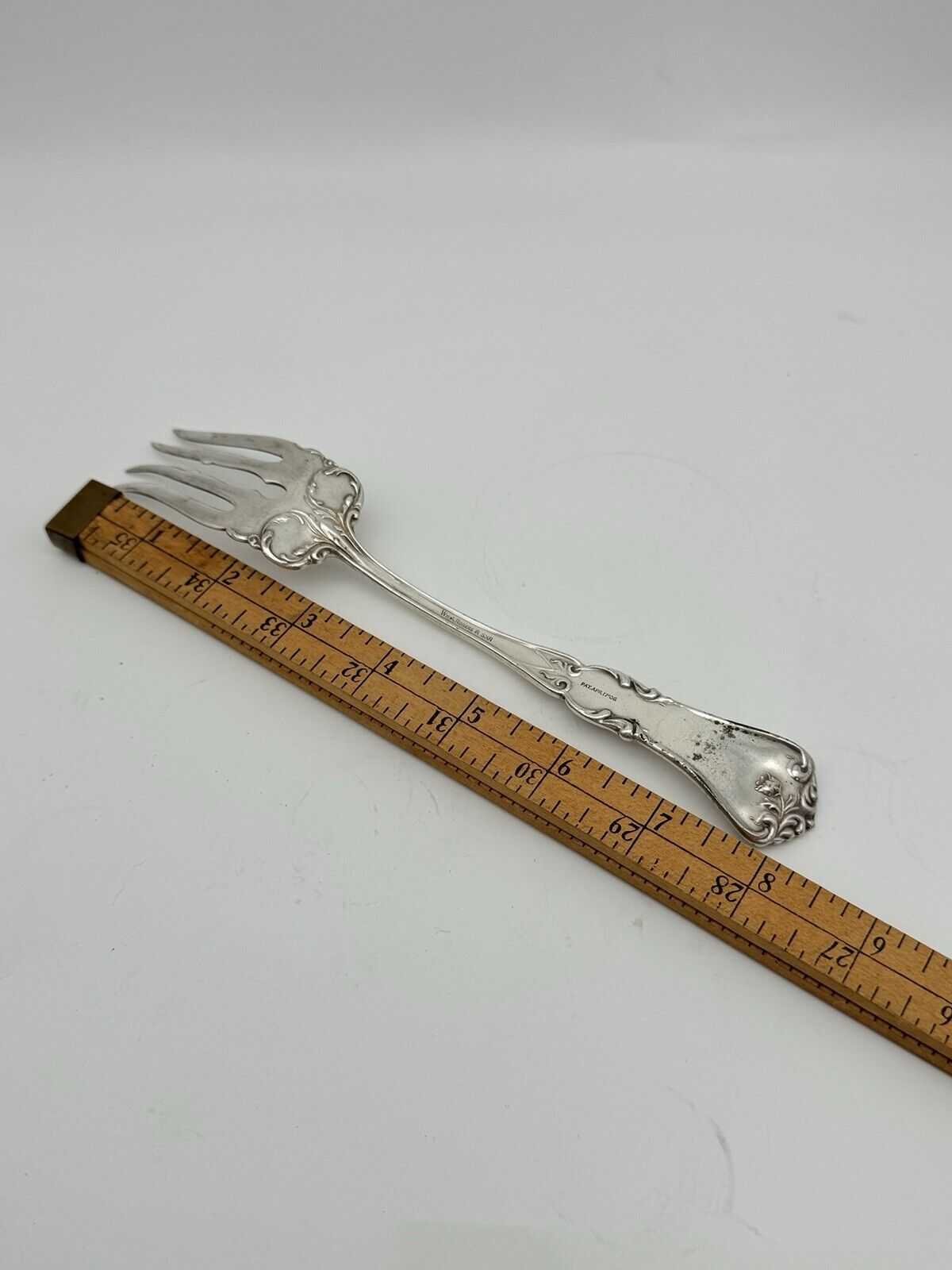 WM A Rogers A1 Silverplate  Grenoble/Gloria Med Cold Meat Fork Pat 1906 8.25”