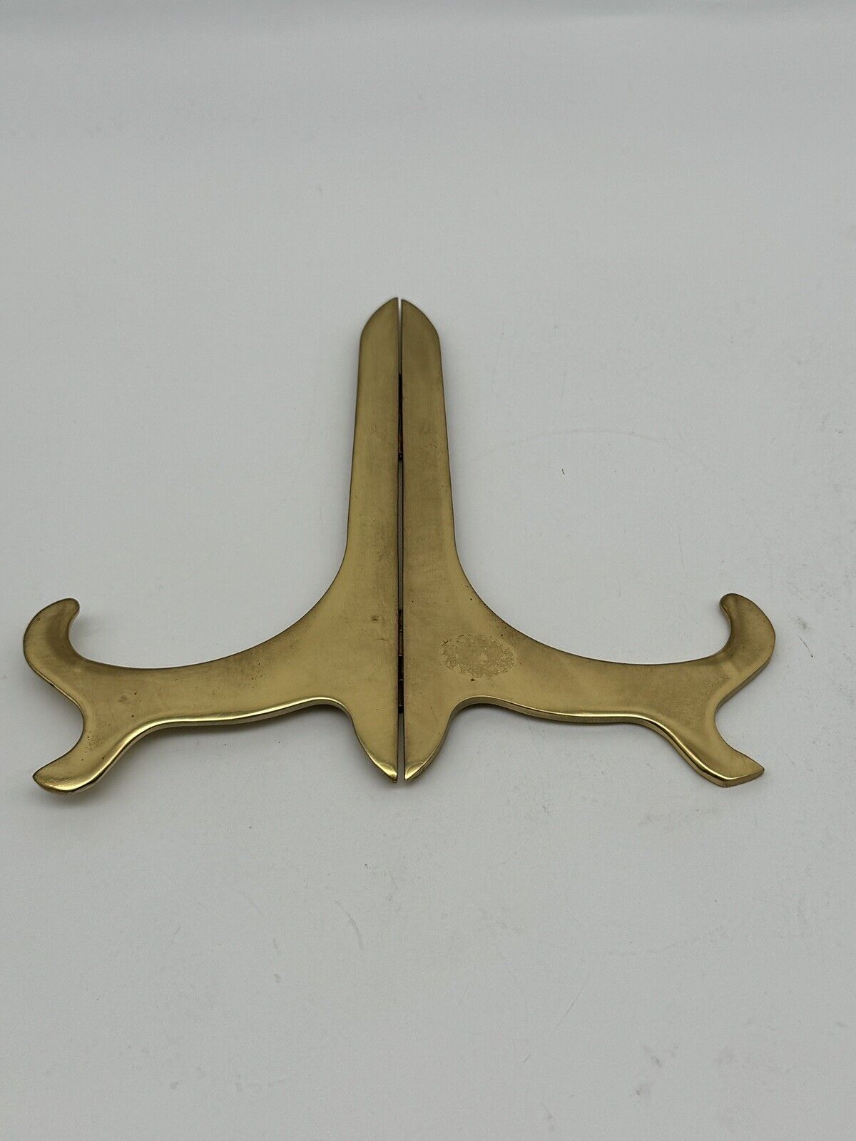 1 X Vintage Brass Easel Stand Table Top Circa 4.75”