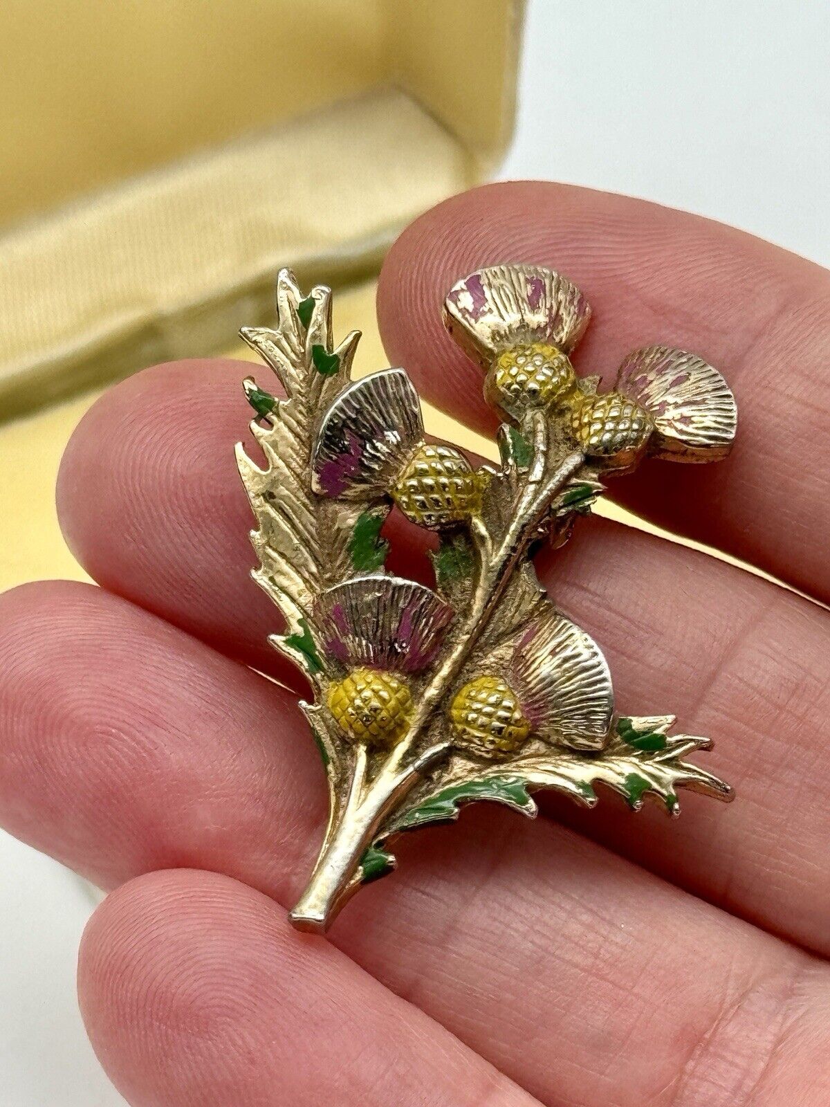 Vintage Goldtone Scottish Thistle Brooch