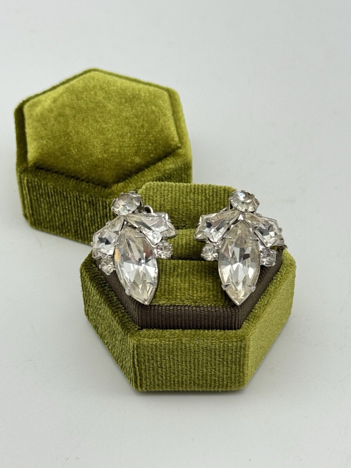 Vintage Earrings Clear Rhinestone SIGNED WEISS Clip-on