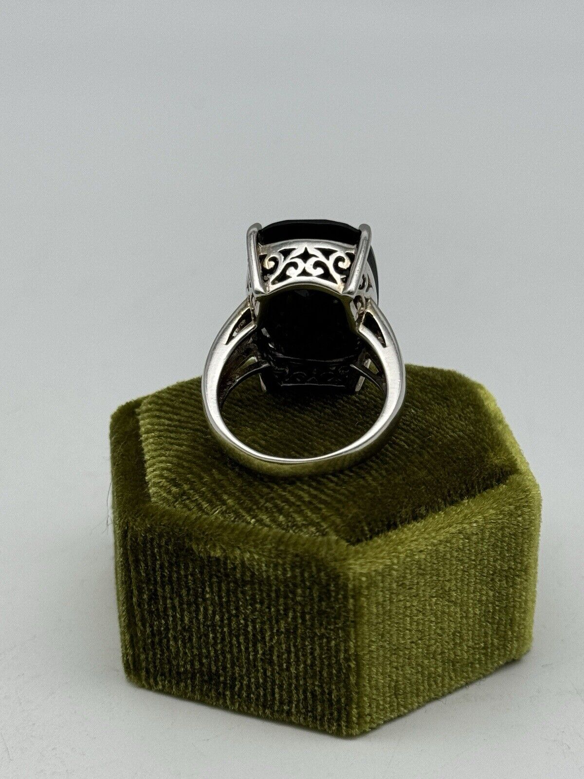 Sterling Silver Large Black Spinel Ring Size 6.5 Estate Find