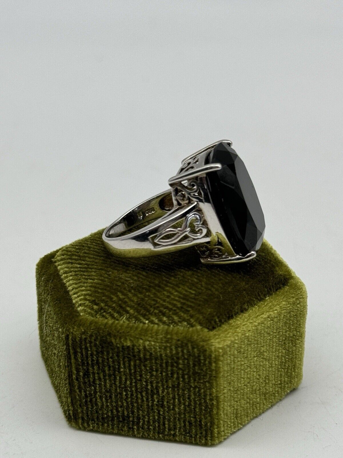 Sterling Silver Large Black Spinel Ring Size 6.5 Estate Find