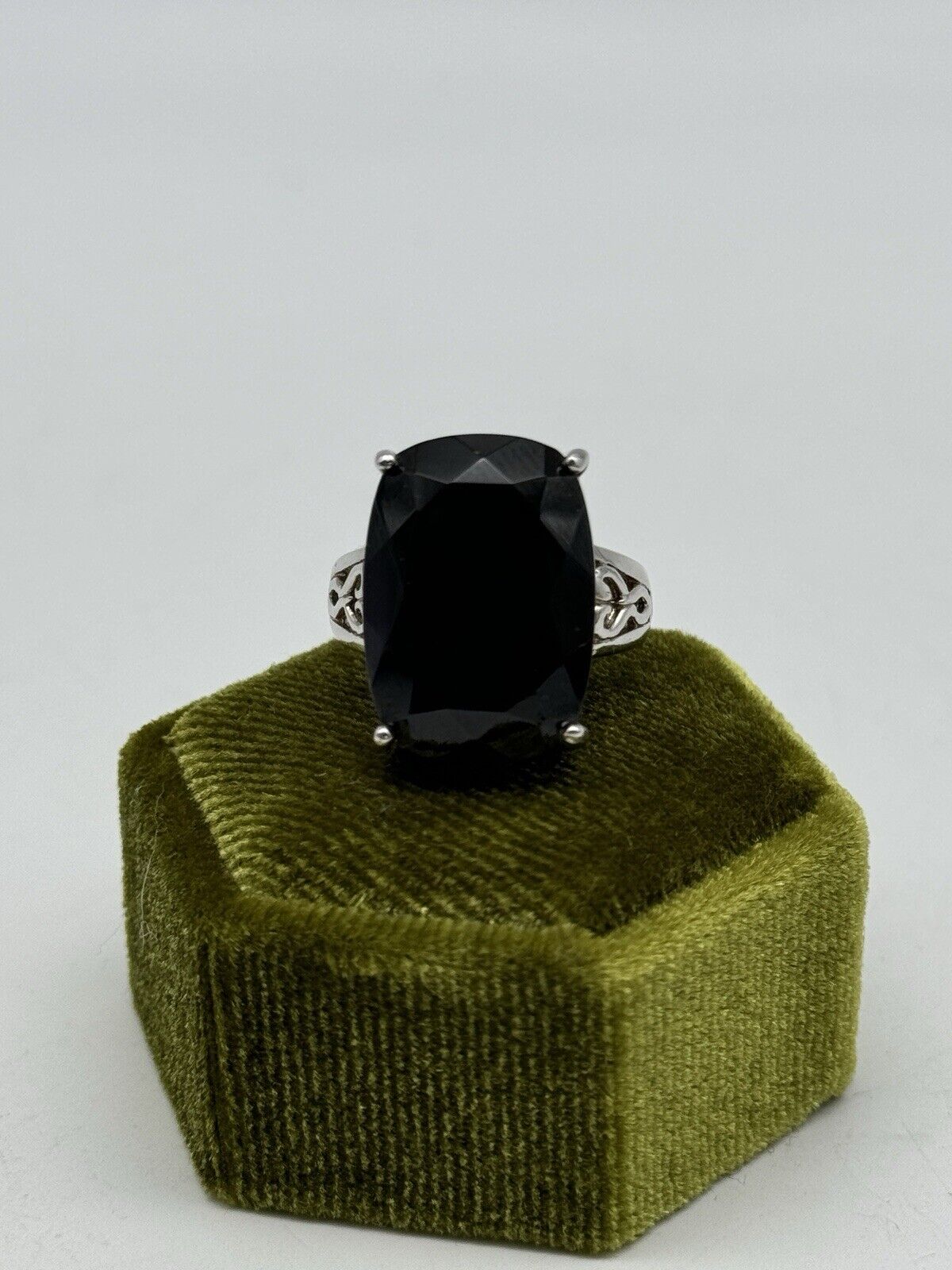 Sterling Silver Large Black Spinel Ring Size 6.5 Estate Find