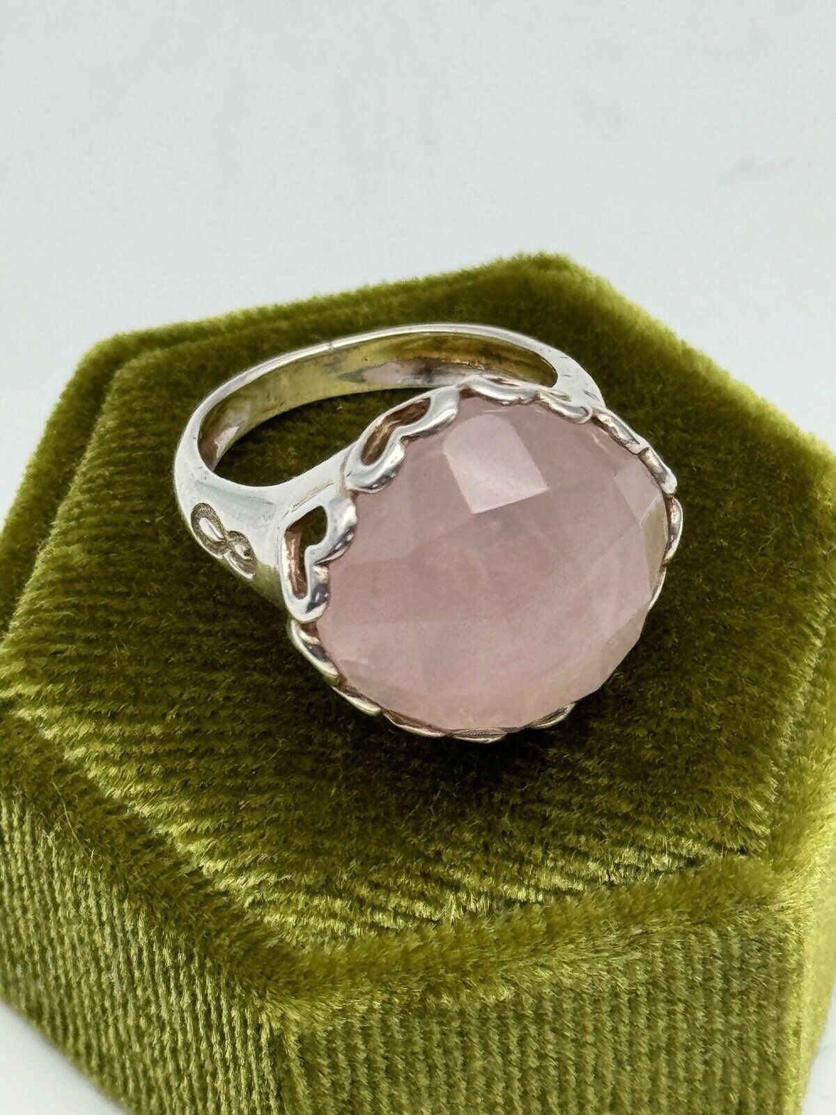 Sterling Silver Rose Quartz Faceted Ring 6.75” Heart Motif Estate Find