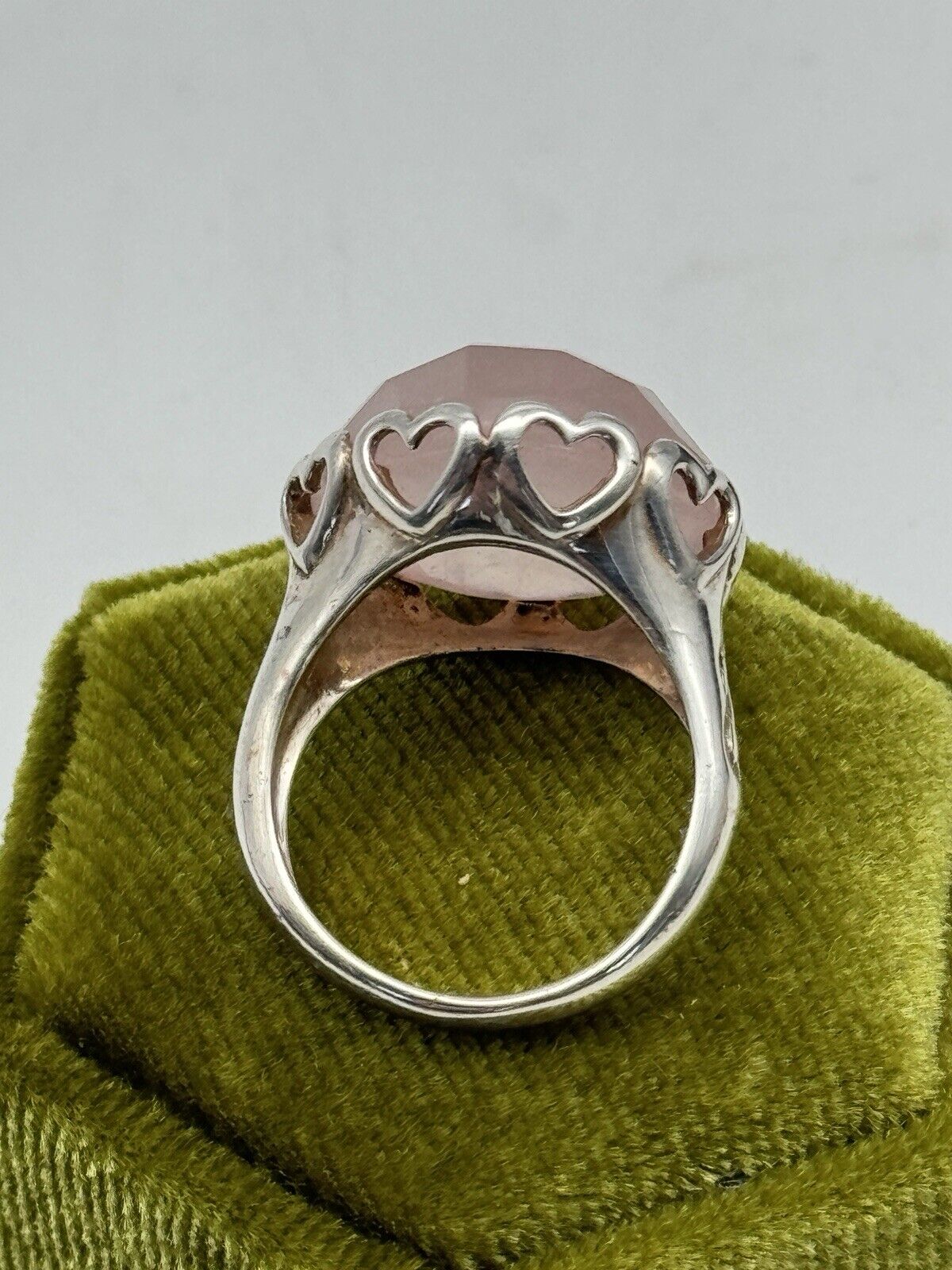 Sterling Silver Rose Quartz Faceted Ring 6.75” Heart Motif Estate Find