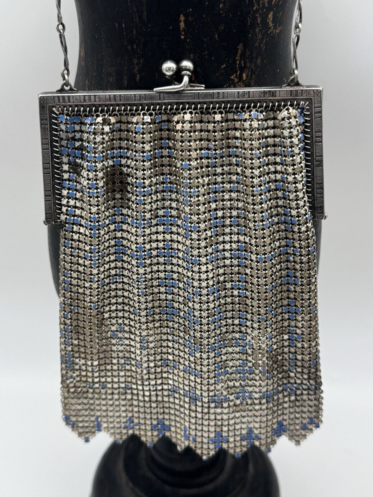 1920s Whiting & Davis Chain Mail Purse Blue & Silver