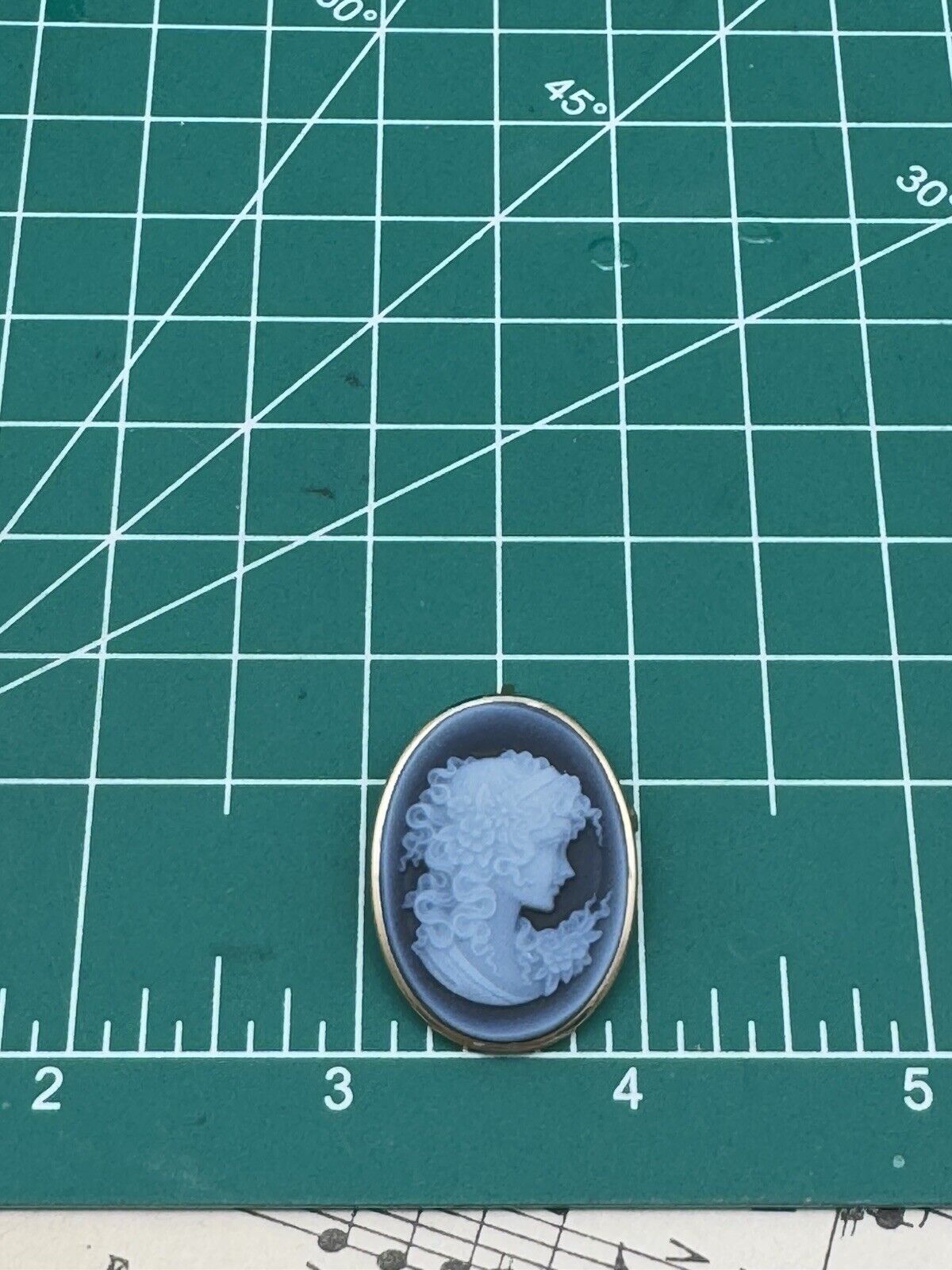 Blue AGATE Cameo Brooch Pendant Signed VAN DELL 14K Yellow Gold Oval