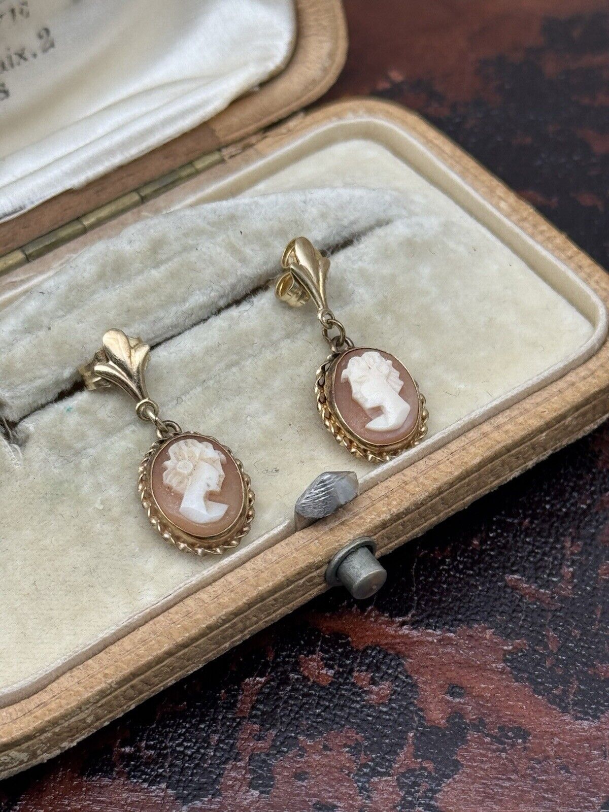 Vintage Goldtone Cameo Drop Earrings Post