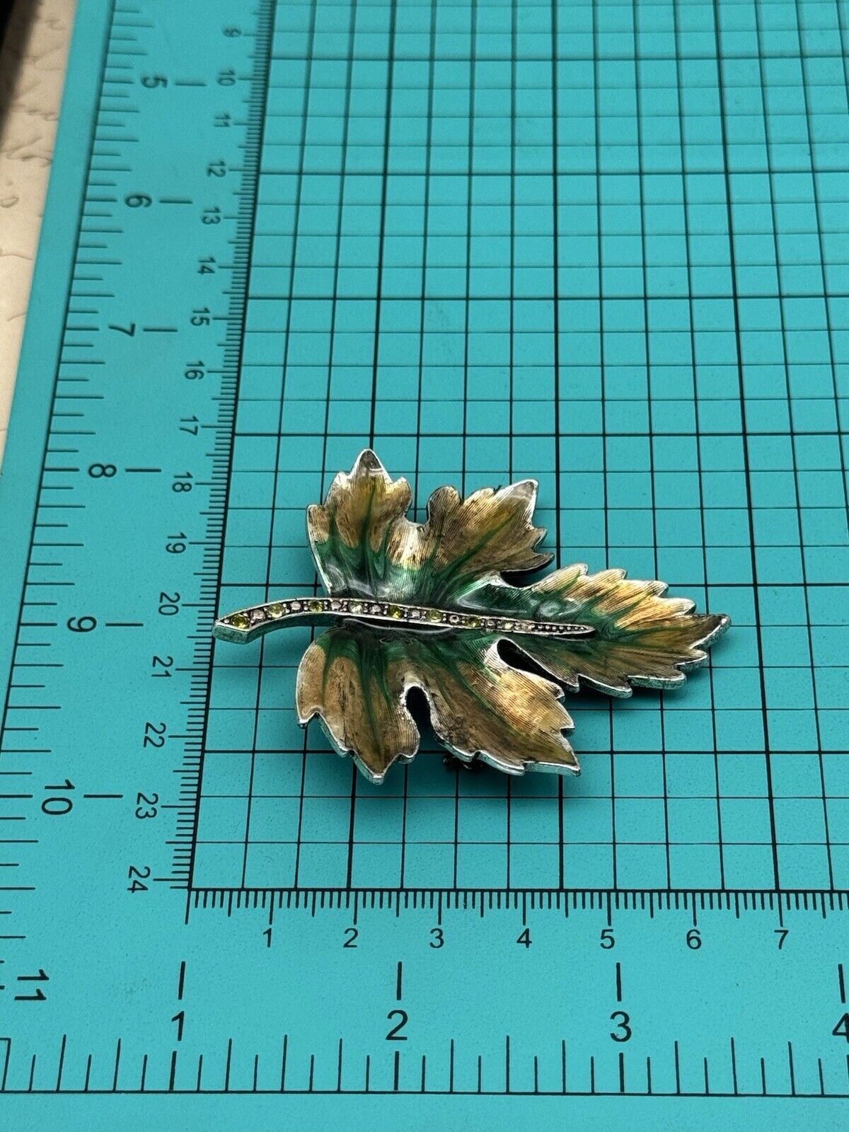 Monet Brooch Pin Vintage Leaf Oak Green Yellow Enamel Rhinestone Silver Tone