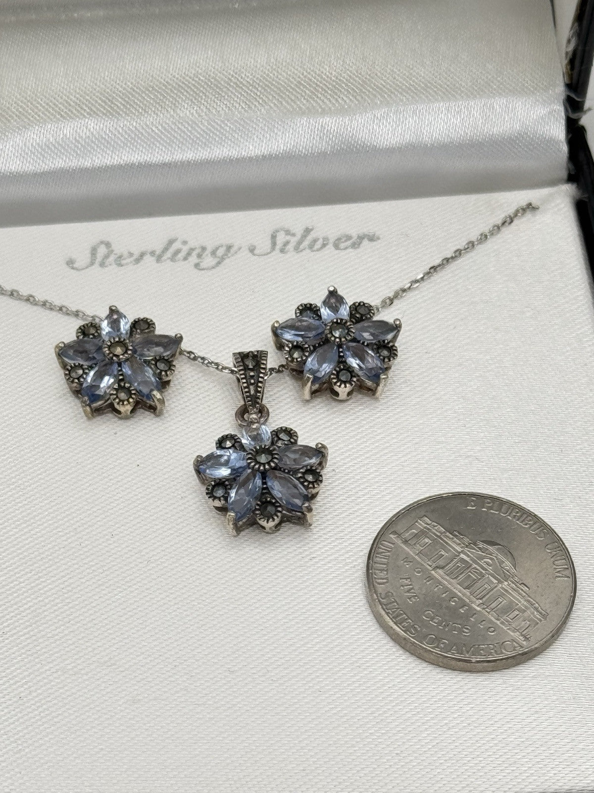 Vintage Sterling Jewelry Set In Original Case Earring & Pendant Necklace