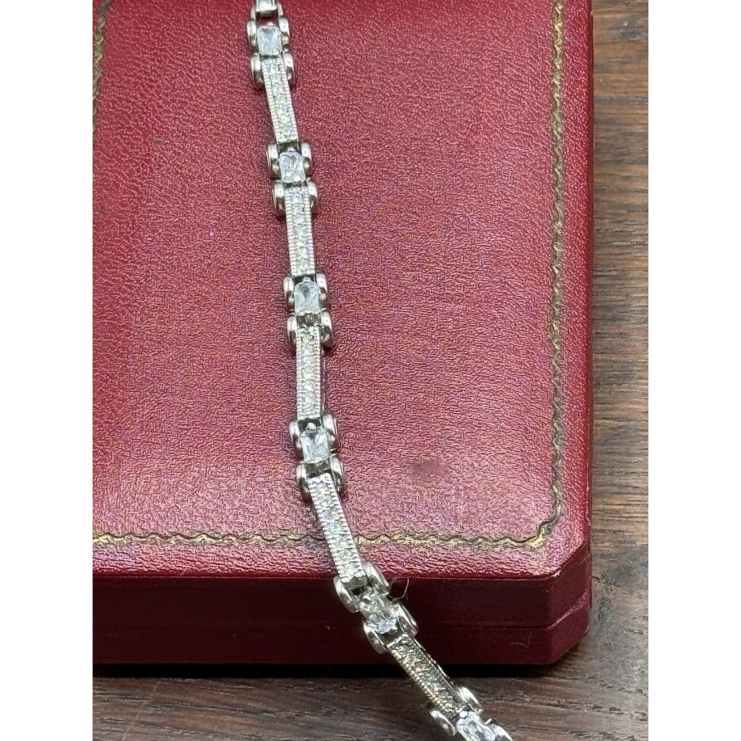 Vintage Avon Bracelet Silvertone Clear Rhinestone Art Deco Style Link 7.5”
