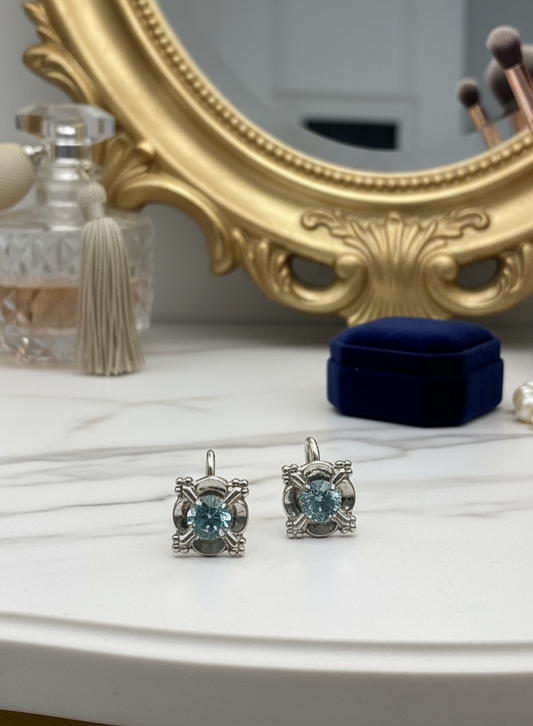 Vintage Earrings Sterling Silver Screw Back Blue Rhinestone ESTATE FIND