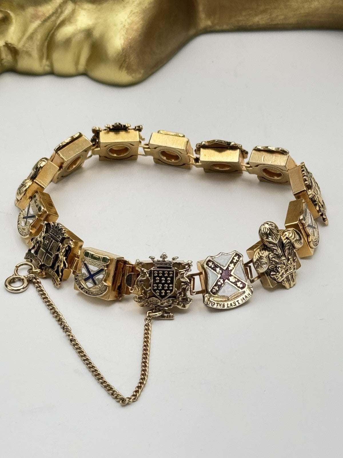 Vintage US Military Coat Of Arms Goldtone Bracelet 7” ESTATE FIND