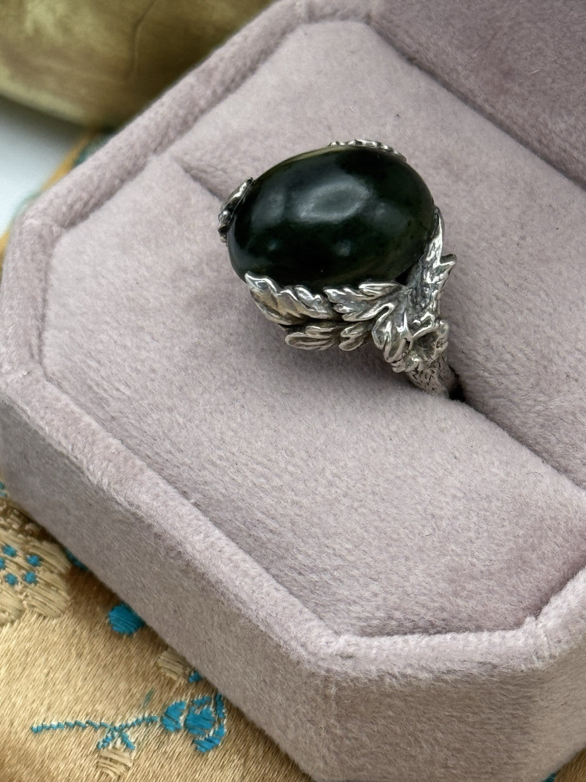 Vintage STERLING JADE RING Artisan Made Nature Inspired 5.5 ESTATE FIND