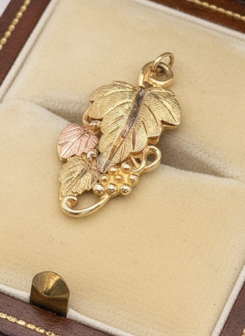 10k & 12k Black Hills Gold Pendant Black Hills Gold Vine Leaves Charm 3.4g