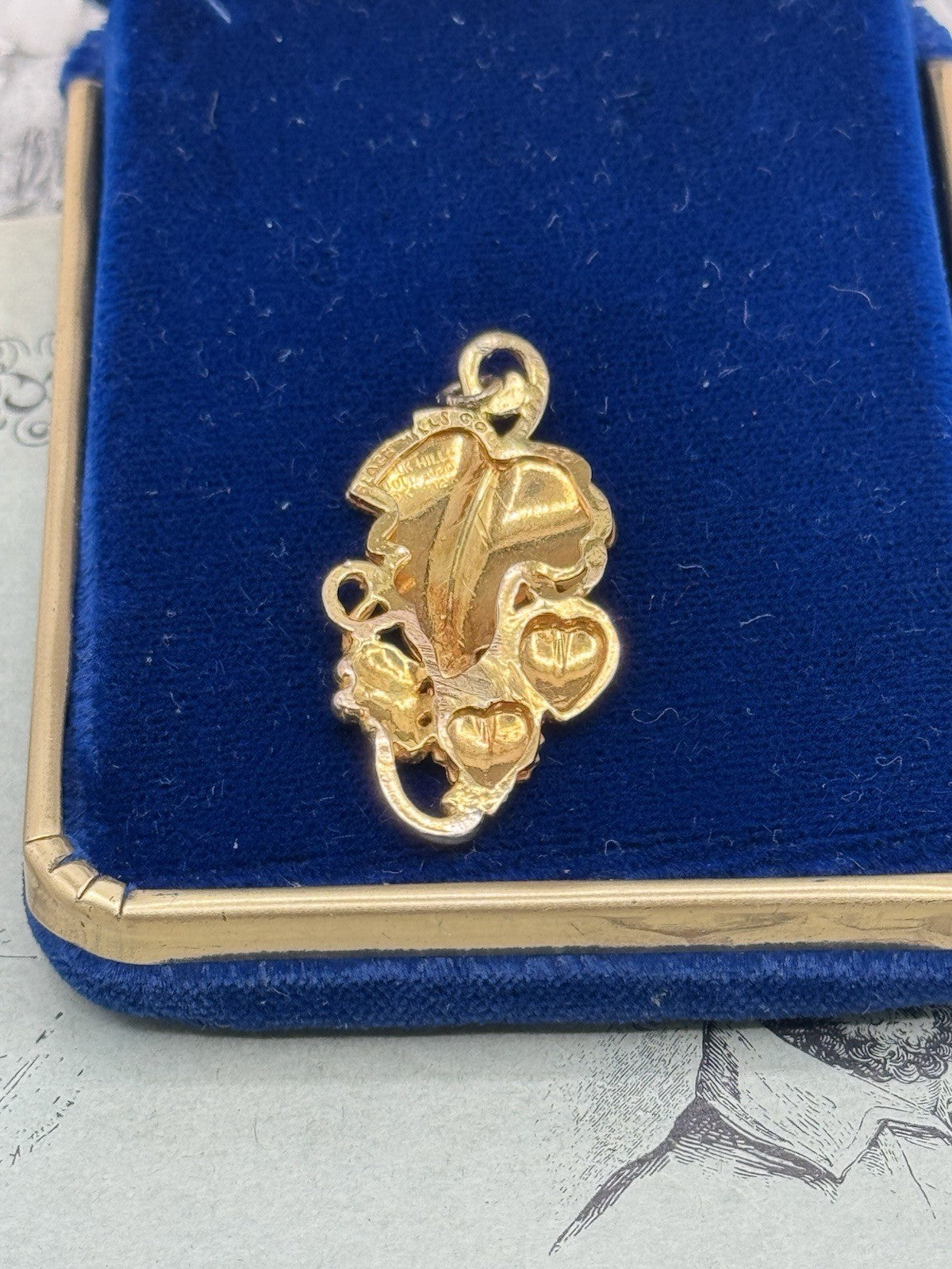10k & 12k Black Hills Gold Pendant Black Hills Gold Vine Leaves Charm 3.4g
