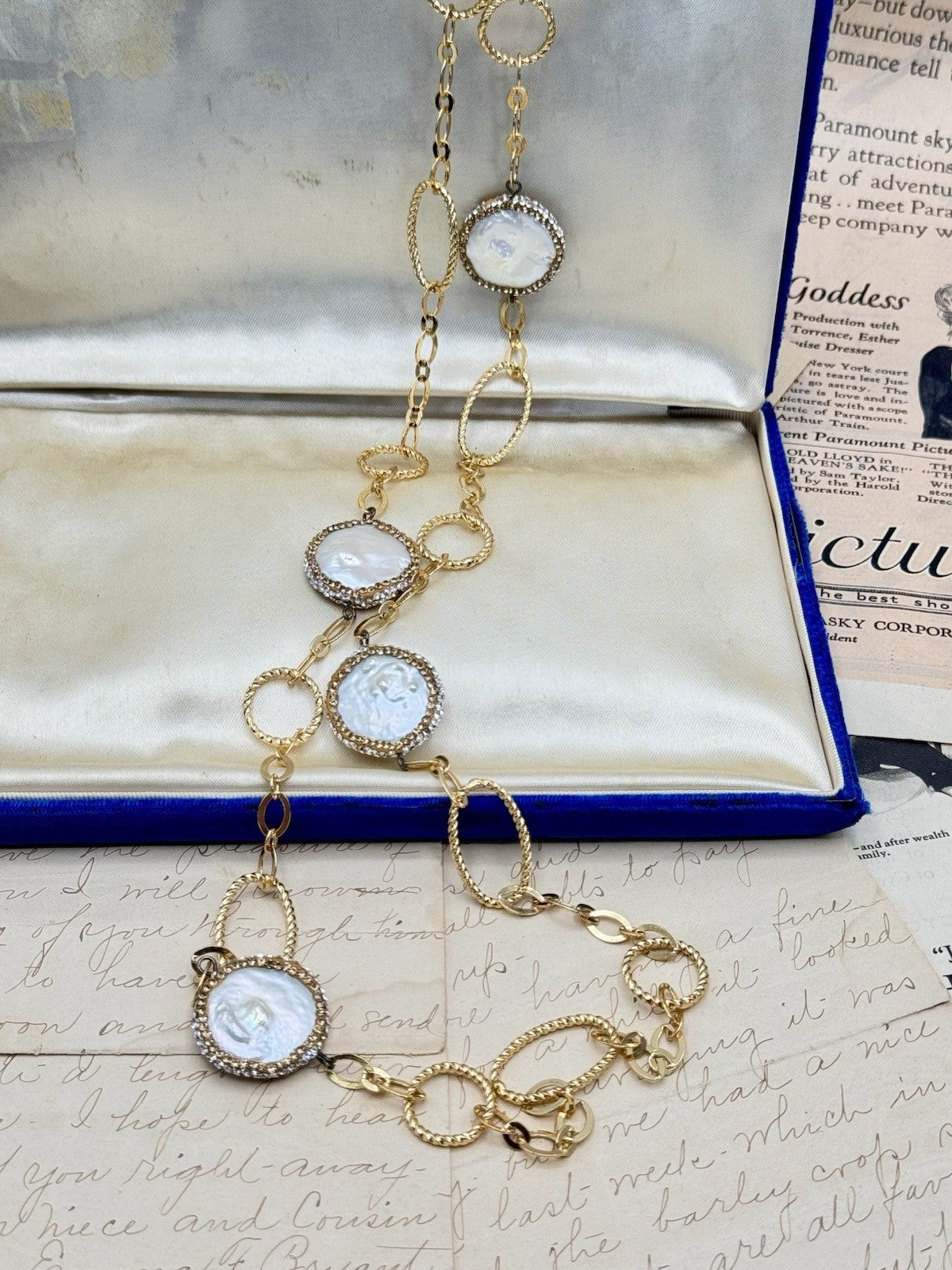 ESTATE FIND Freshwater Baroque Pearl Goldtone Necklace Never Ending Circa 36”