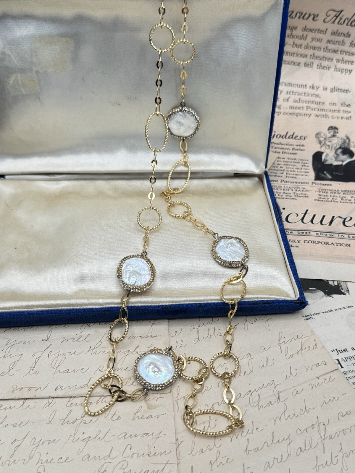 ESTATE FIND Freshwater Baroque Pearl Goldtone Necklace Never Ending Circa 36”