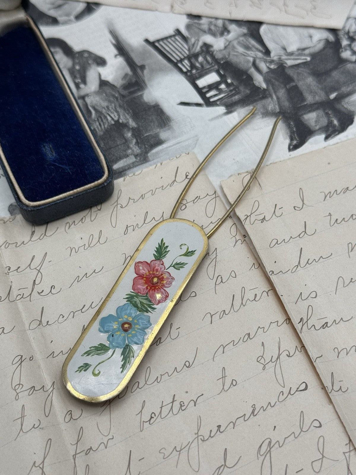 Vintage Hand Painted Barette Hair Clip Gold-plated  Crown Inc