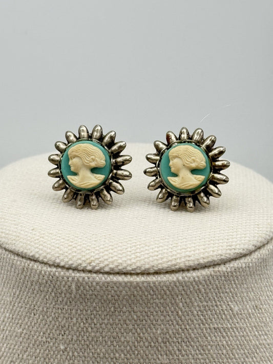 Vintage Faux Cameo Earrings Turquoise Silvertone Clip-on ESTATE FIND