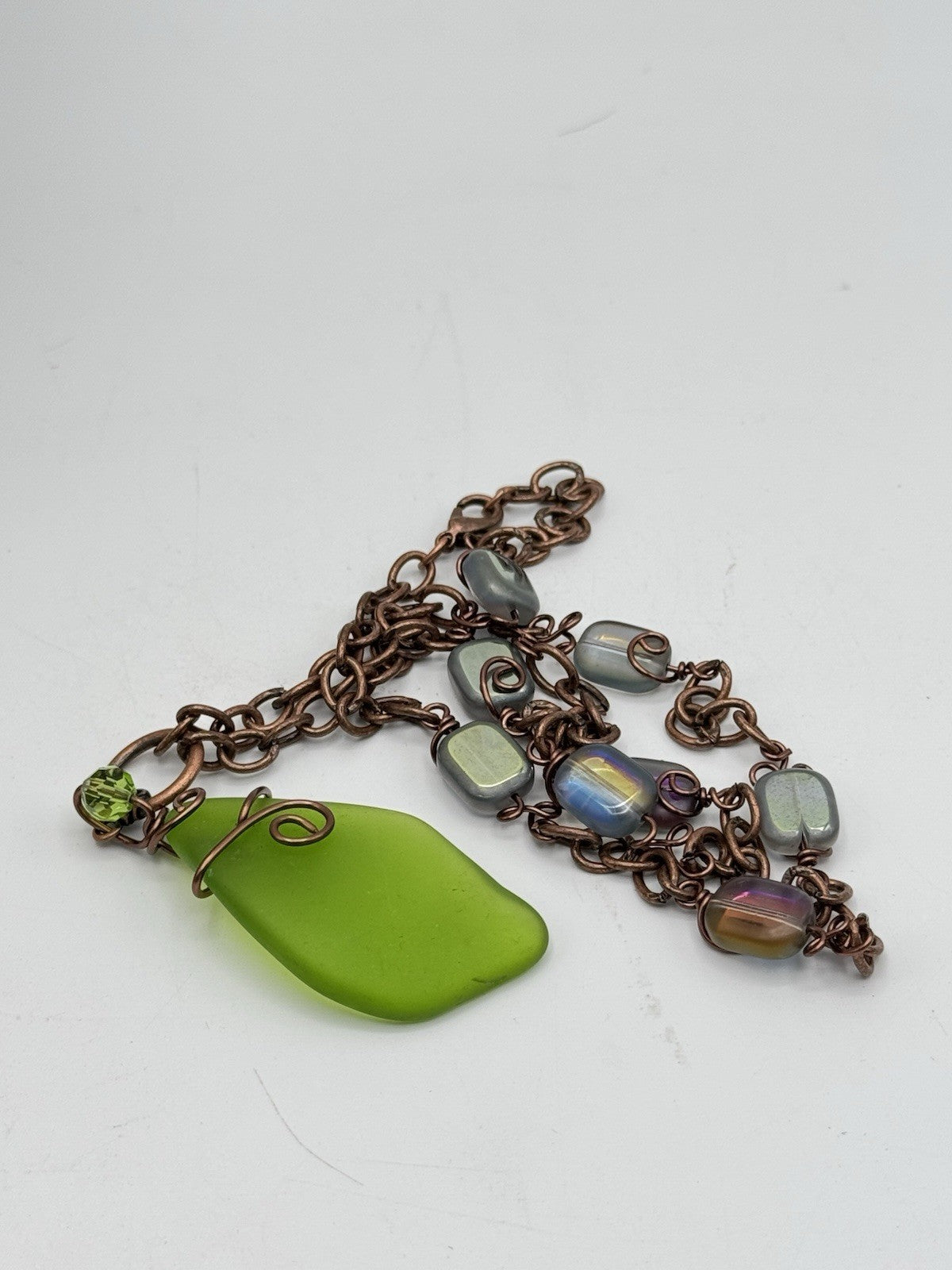 Costume Necklace Coppertone  23” Mixed Media Beads Pendant