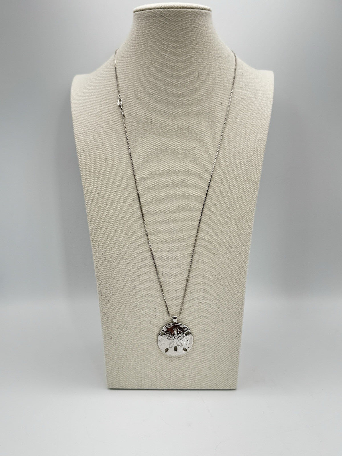 Vintage Monet Silver Tone Sand Dollar Necklace 30 Inch Chain