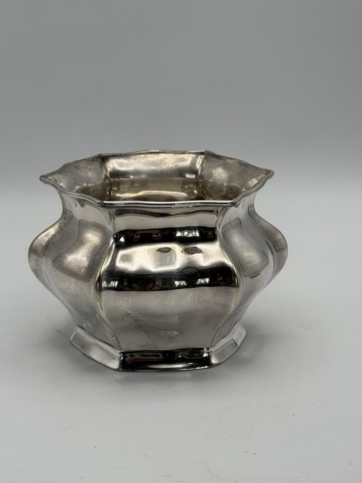 Vintage Silverplate Waste Basket Floral Arrangement Piece Circa 3.5”h X4.25”w