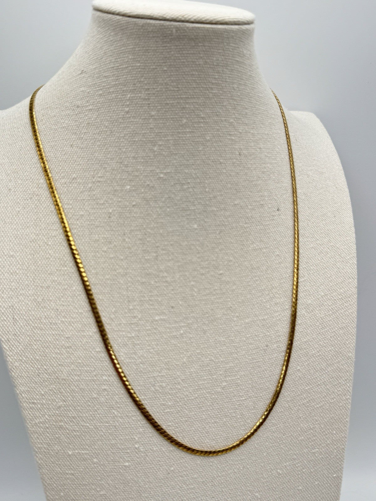 Vintage GOLD FILLED Flat Herringbone Necklace Circa 23”