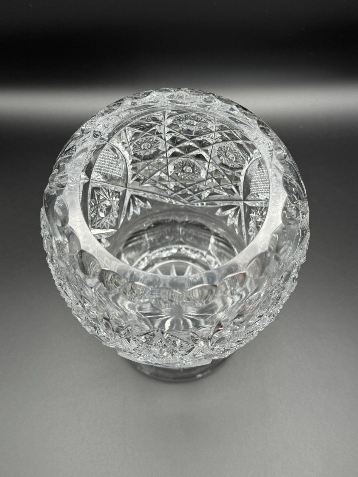 Stunning  Crystal Vase Circa 9.25”h SUBSTANIAL Piece ESTATE FIND