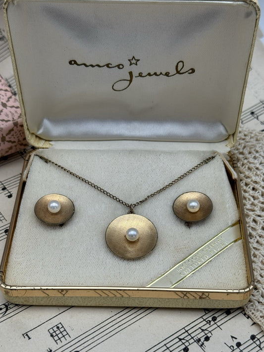Vintage 14k Gold Filled & Pearl Jewelry Set Screw-back Earrings & Necklace 15”