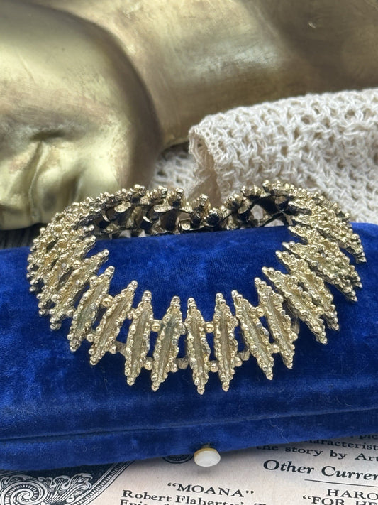 Vintage AVON Textured Bracelet Articulated Links Gold Tone 60's Oldie But Goodie