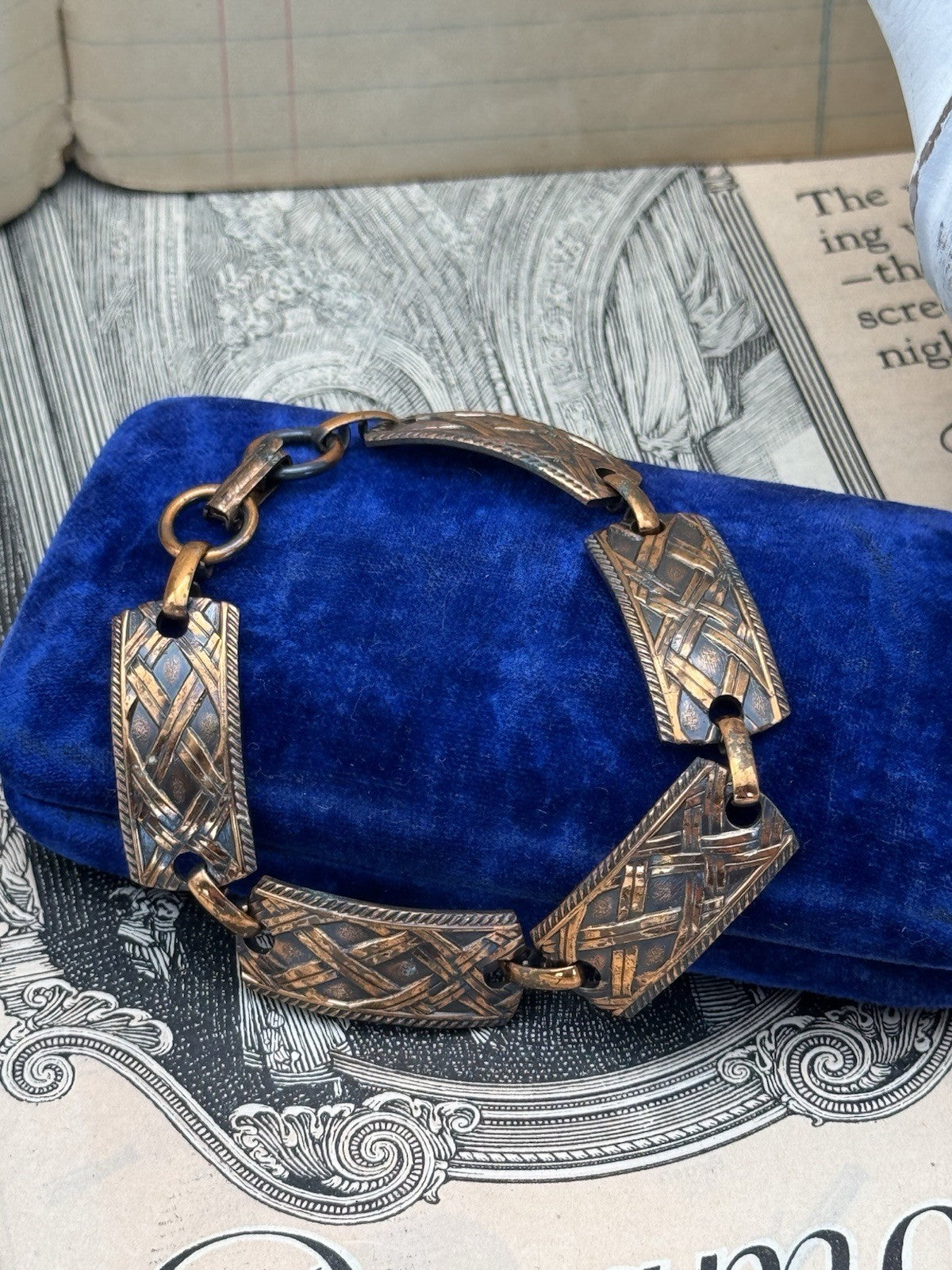 Celtic Style Coppertone Bracelet ESTATE FIND 7.25”