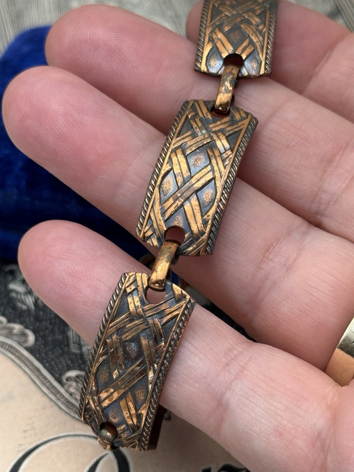 Celtic Style Coppertone Bracelet ESTATE FIND 7.25”