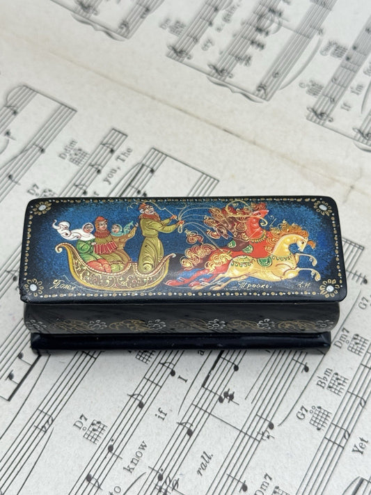Vintage Russian Style Lacquer Box Sleigh & Horse Scene HAND PAINTED Folk Art