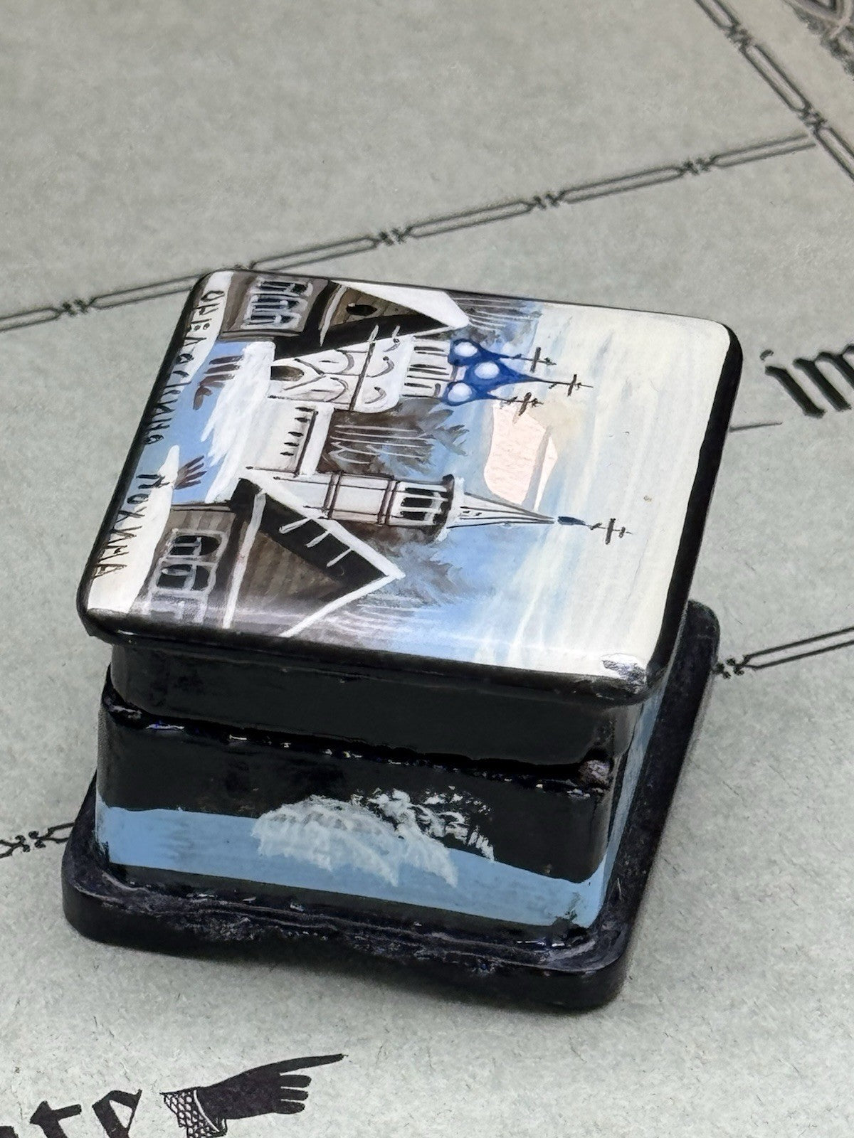 Vintage Russian Lacquered Box Signed Folklore Art ESTATE FIND