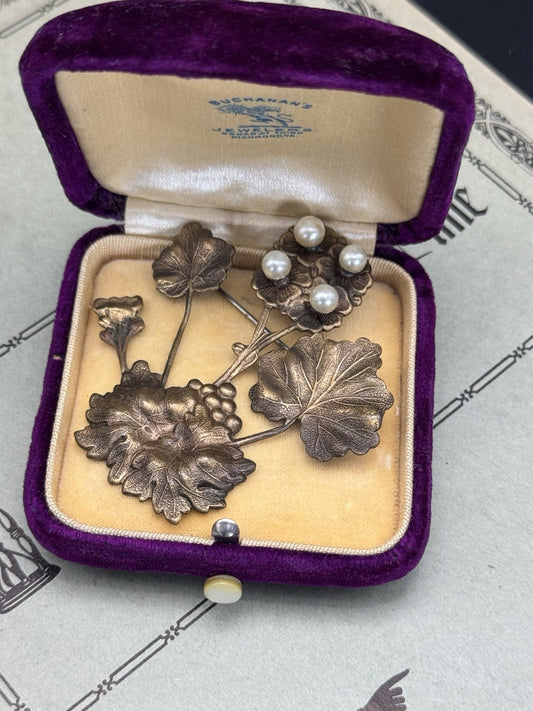 Vintage Art Nouveau Style Brooch Floral Design Faux Pearls