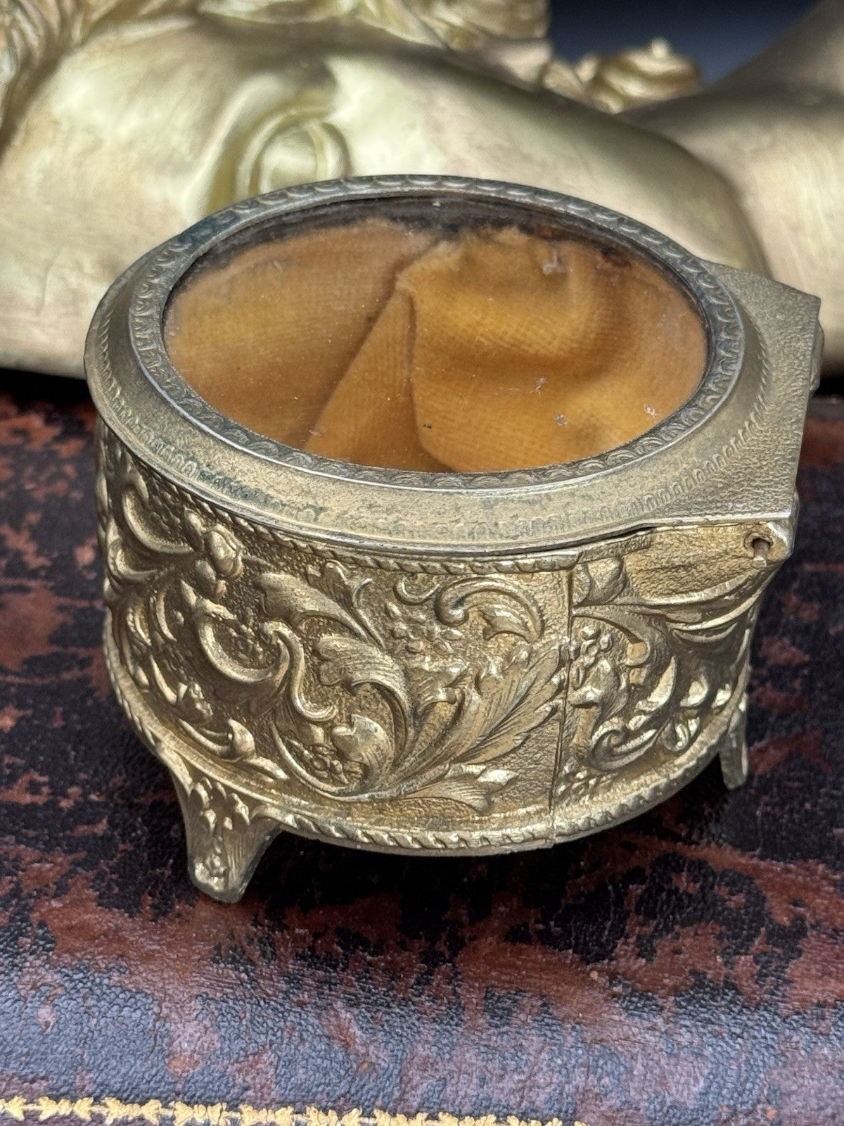 Vintage Gilt Jewelry Casket Glass Lid Velvet Lining ESTATE FIND