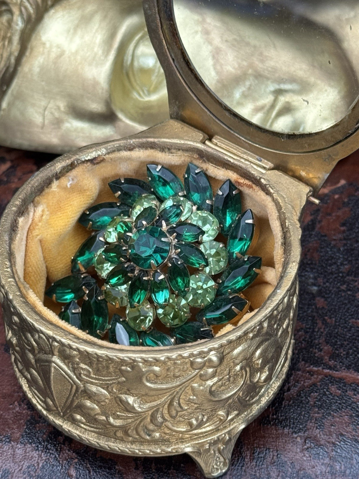 Vintage Gilt Jewelry Casket Glass Lid Velvet Lining ESTATE FIND