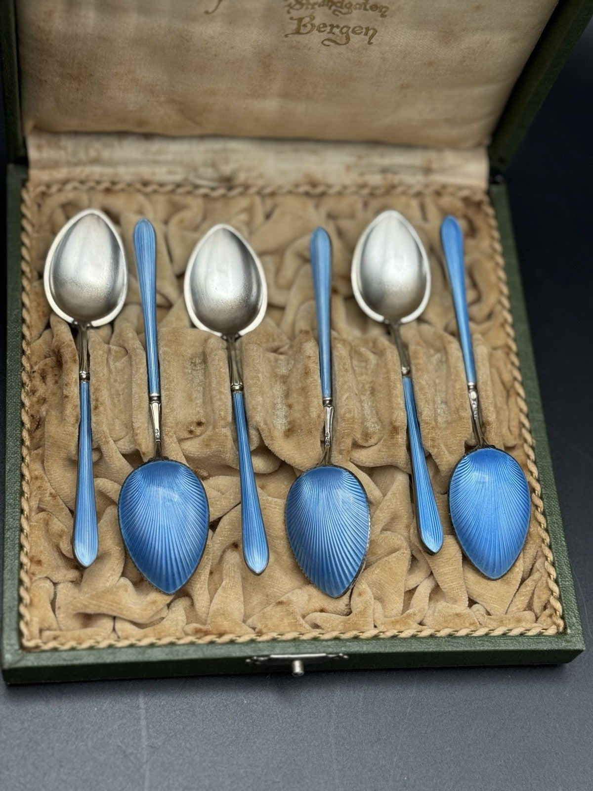 6 Edwardian STYLE  BLUE Guilloche Sterling Silver Demitasse Spoons w/ Box