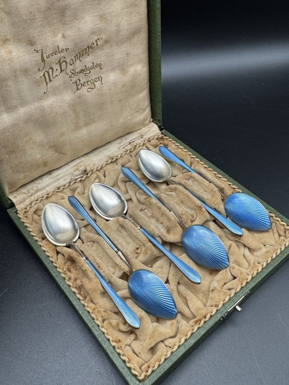 6 Edwardian STYLE  BLUE Guilloche Sterling Silver Demitasse Spoons w/ Box
