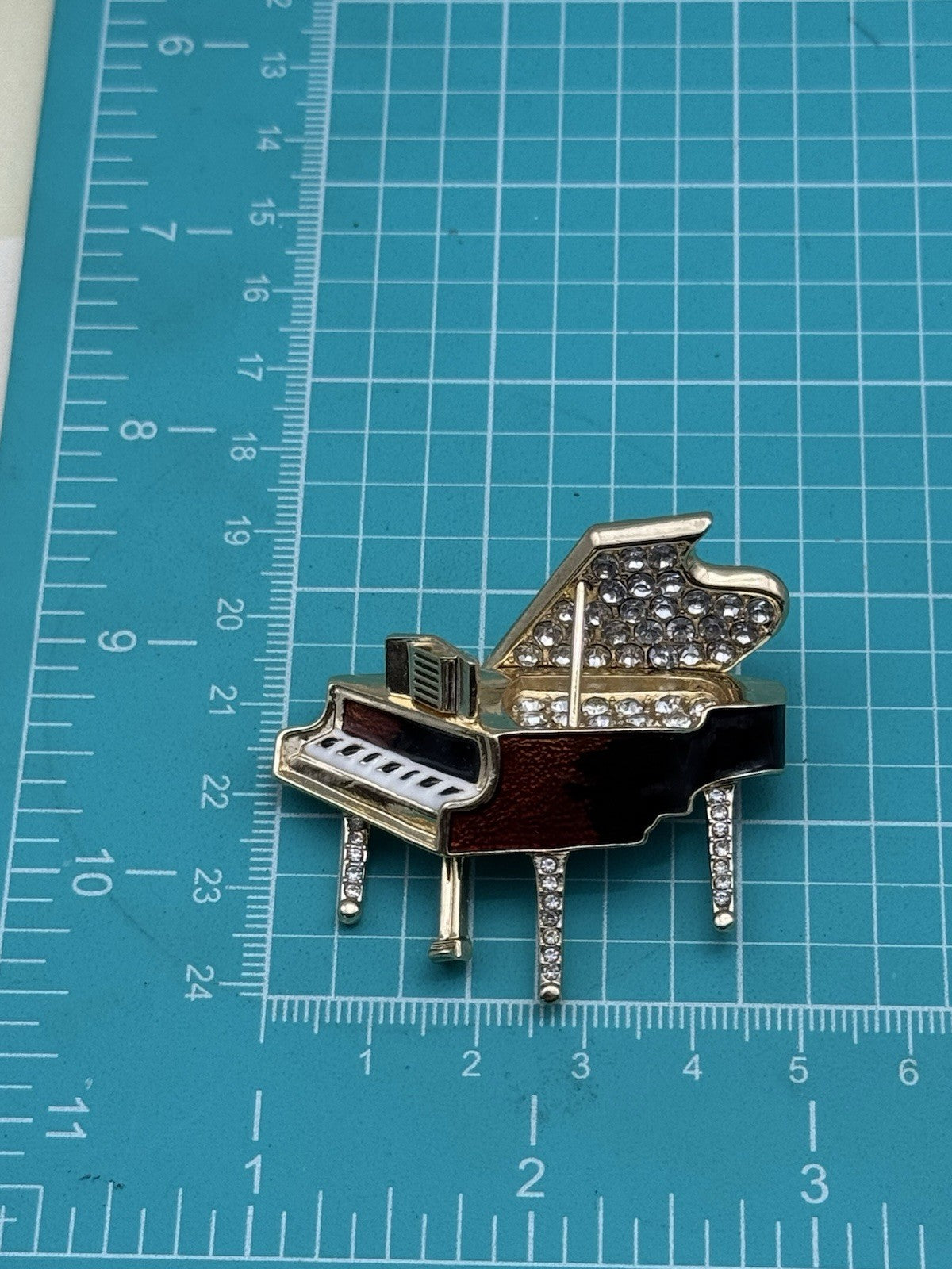 Vintage NAPIER Grand Piano Brooch Rhinestone Enamel