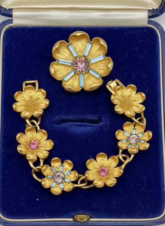 Vintage SIGNED TRIFARI TM Demi Parure Crystal Blue Purple Pink Brooch Bracelet 6.25”-6.5”