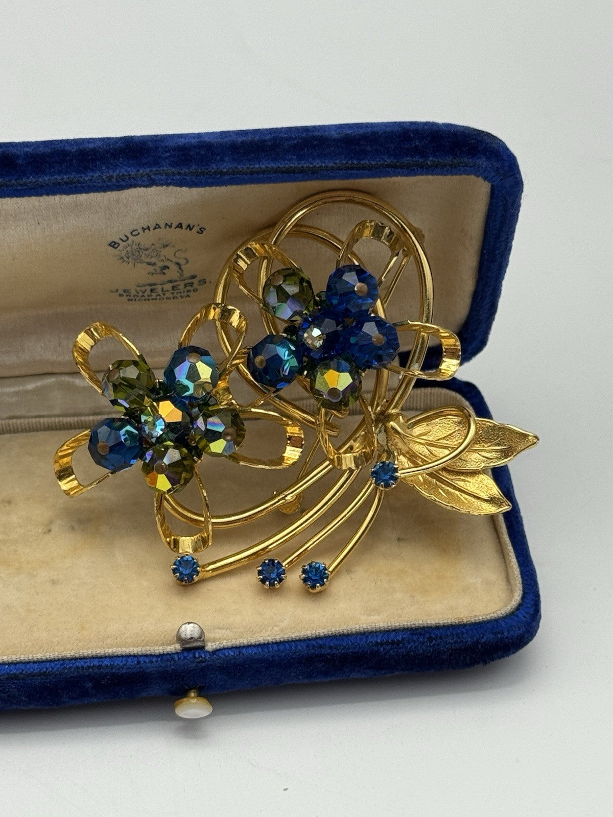 UNSIGNED HOBÉ Goldtone Blue Green AB Rhinestone Floral Spray